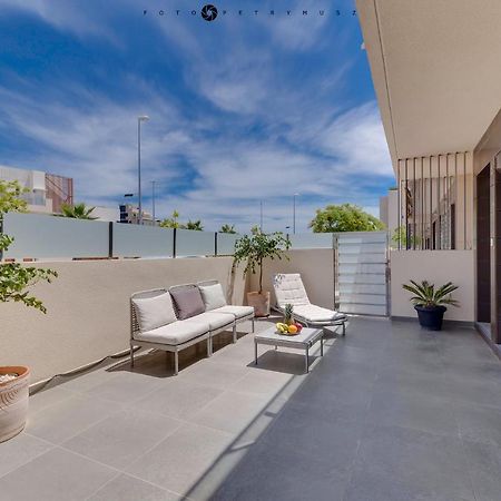 Apartamento En La Planta Baja "Playa Elisa" Pilar de la Horadada Exteriér fotografie