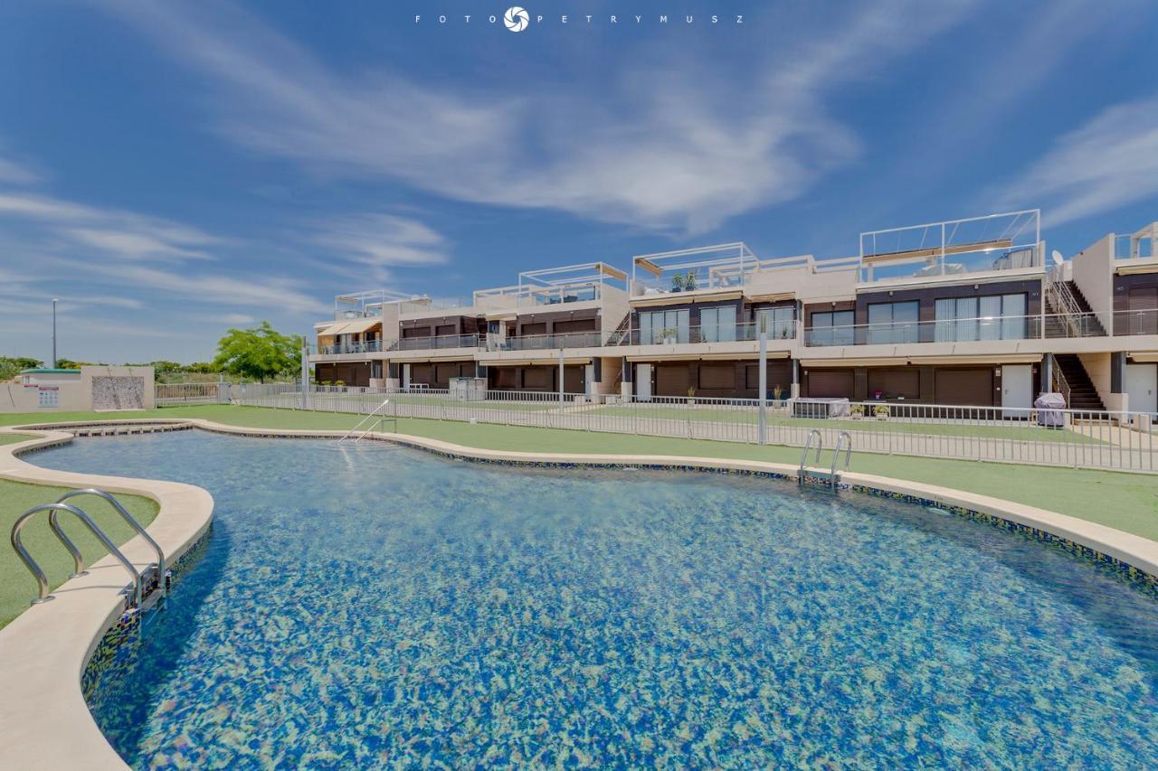 Apartamento En La Planta Baja "Playa Elisa" Pilar de la Horadada Exteriér fotografie